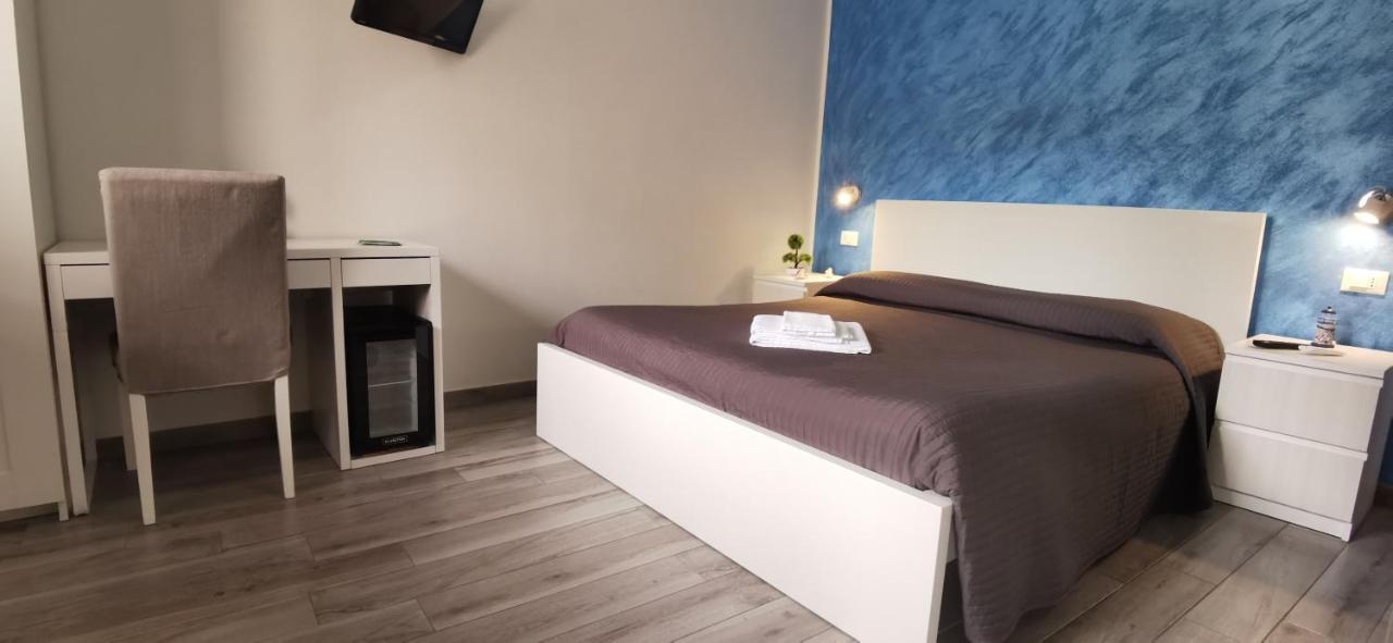 Perla Del Sud - Guest House LMP Екстериор снимка